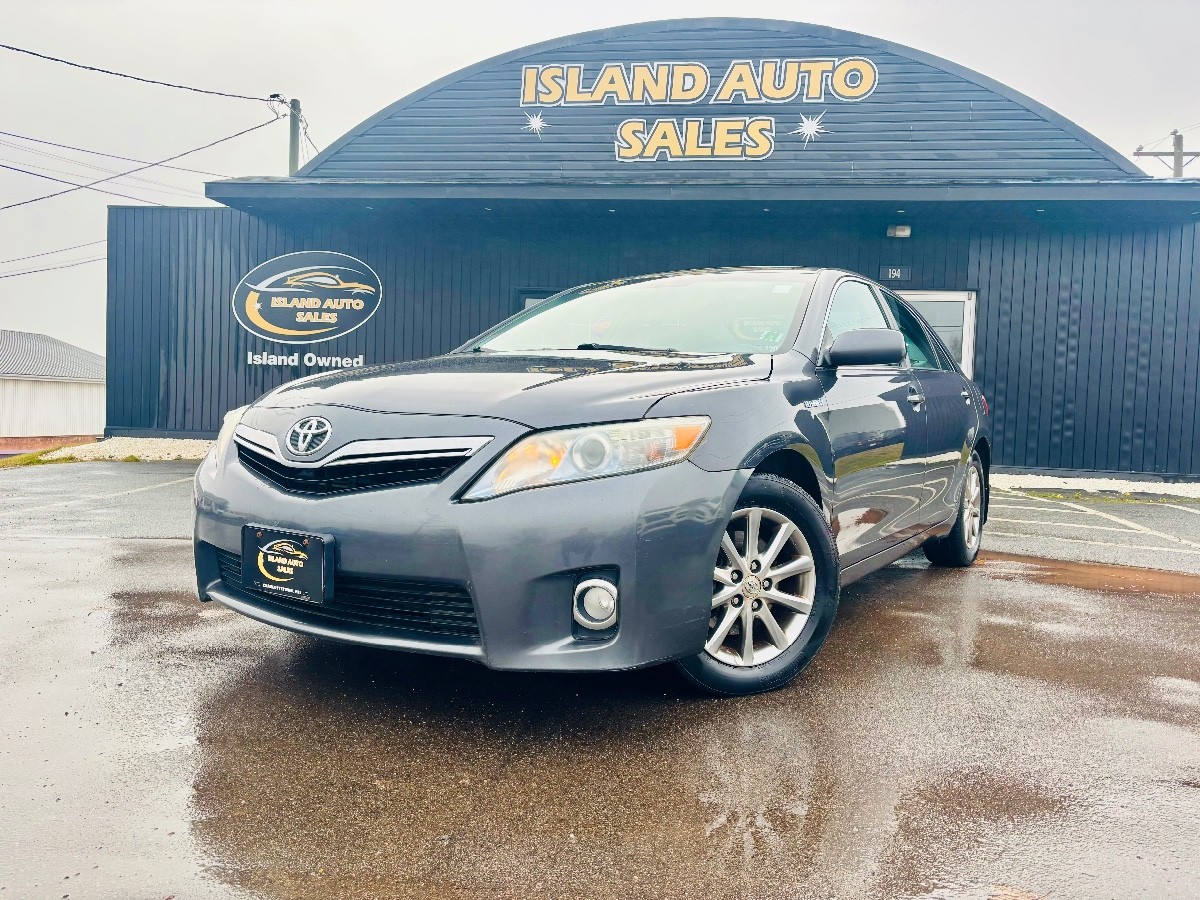 2011 Toyota CAMRY HYBRID