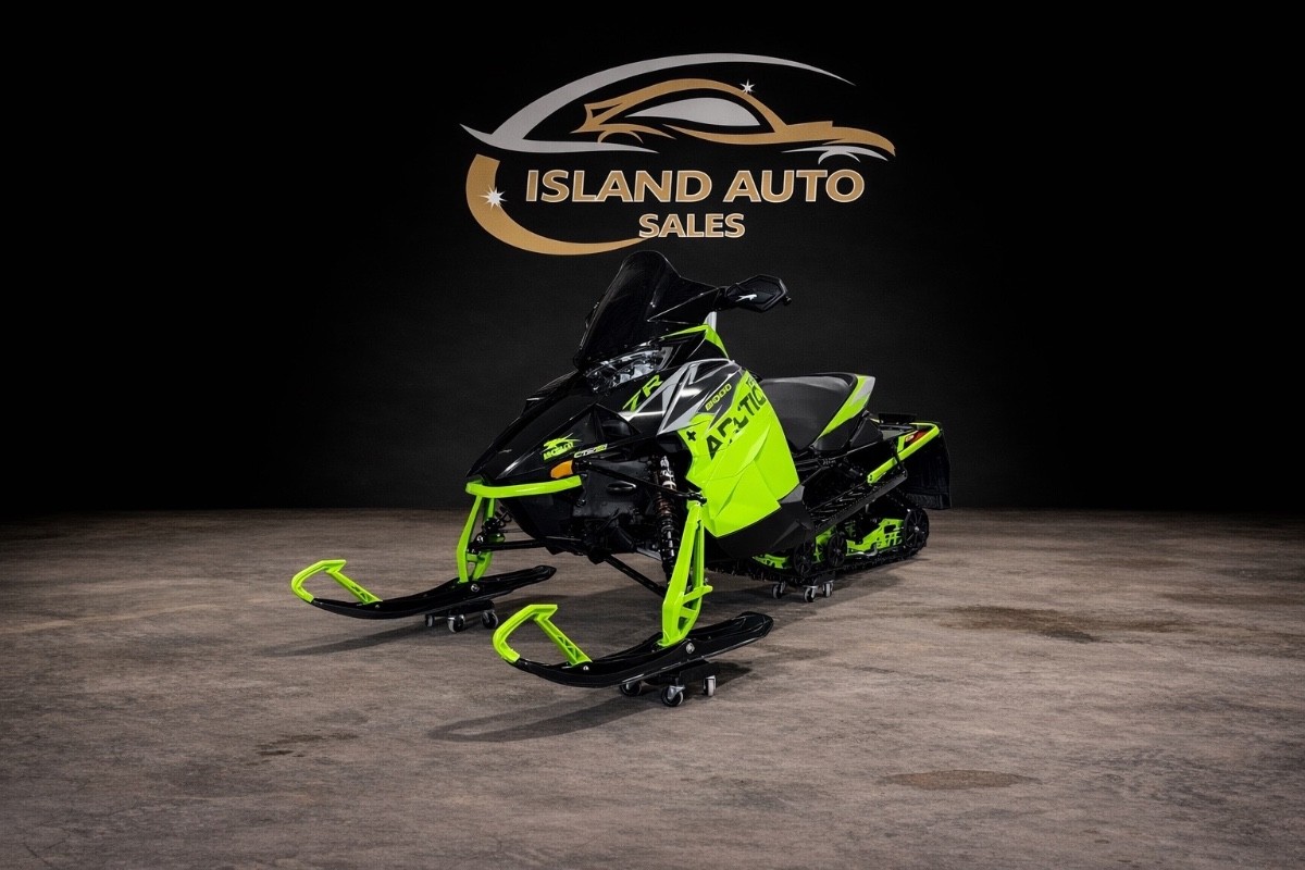 2019 Arctic Cat ZR8000